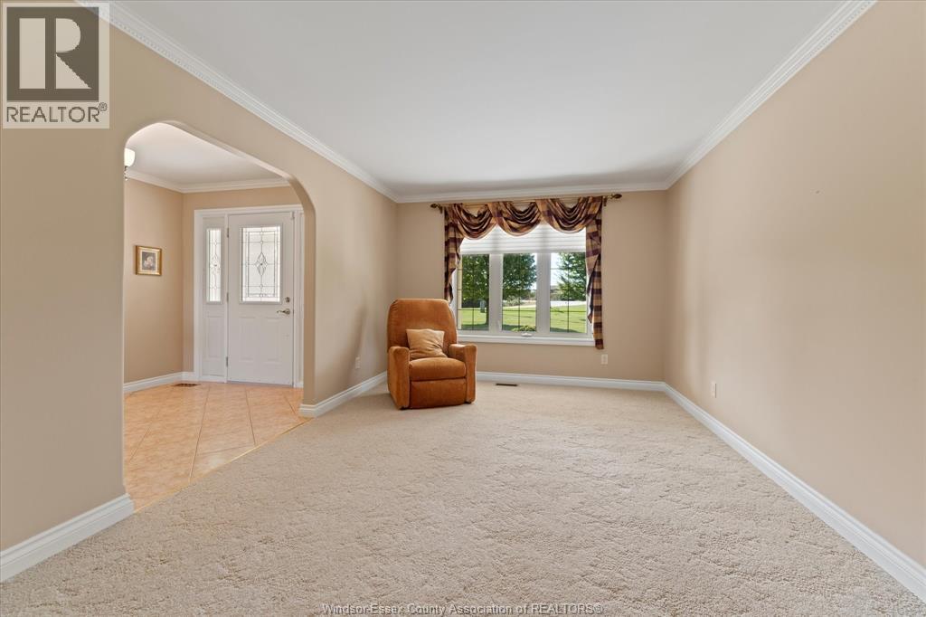 8270 Malden Colchester South Townline, Amherstburg, Ontario  N9V 2Y7 - Photo 7 - 25025272