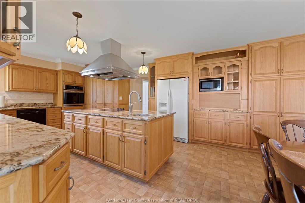 8270 Malden Colchester South Townline, Amherstburg, Ontario  N9V 2Y7 - Photo 15 - 25025272