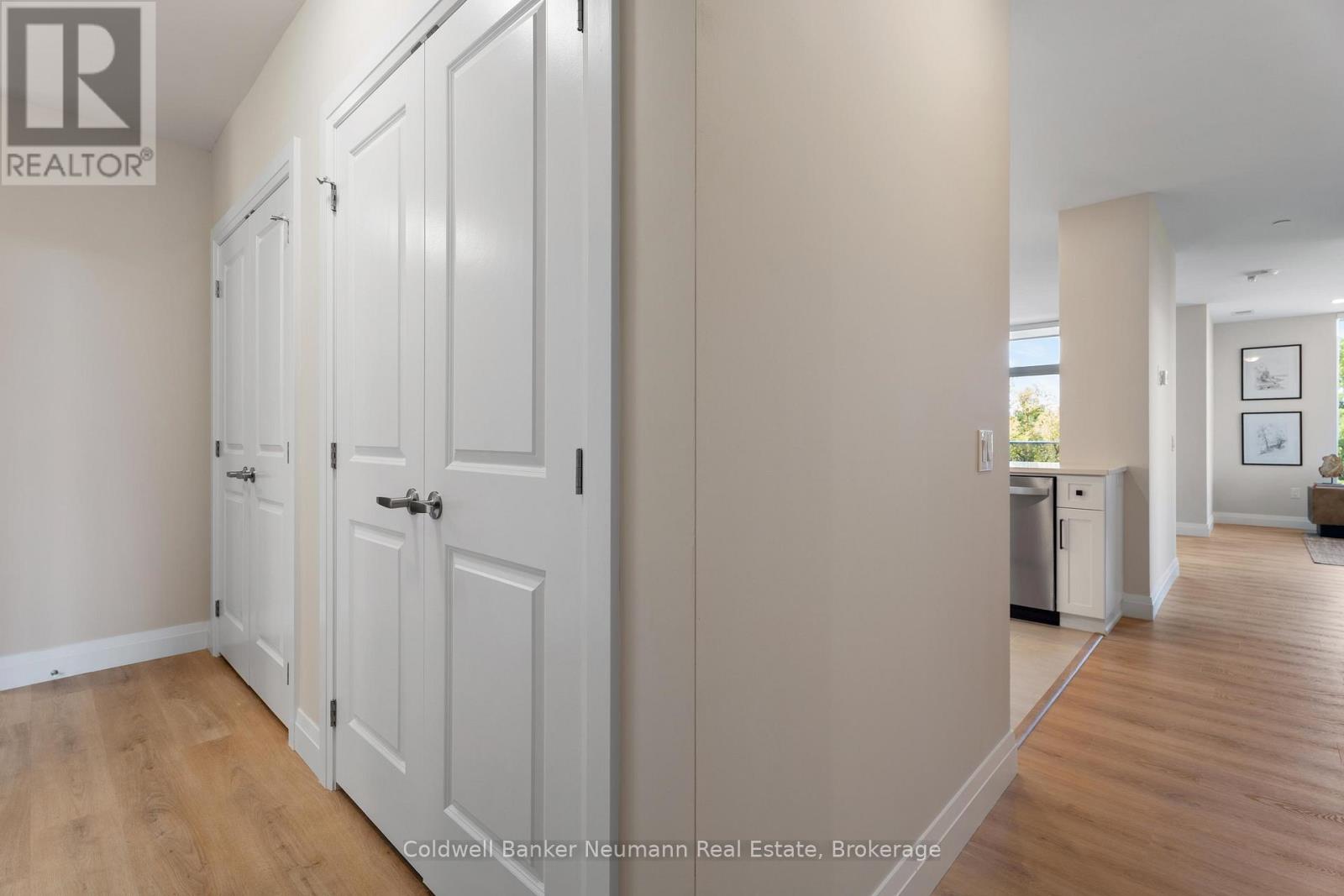 209 - 1882 Gordon Street, Guelph, Ontario  N1L 0P6 - Photo 2 - X12444011
