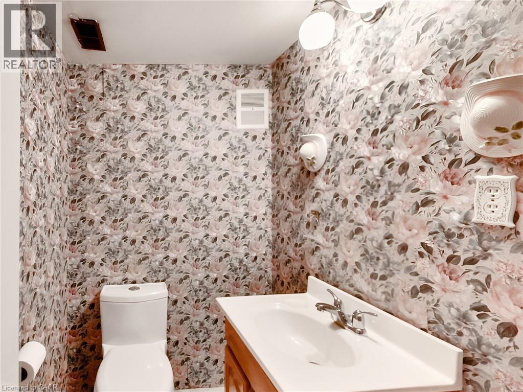 4368 Longmoor Drive, Burlington, Ontario  L7L 1X7 - Photo 30 - 40776317