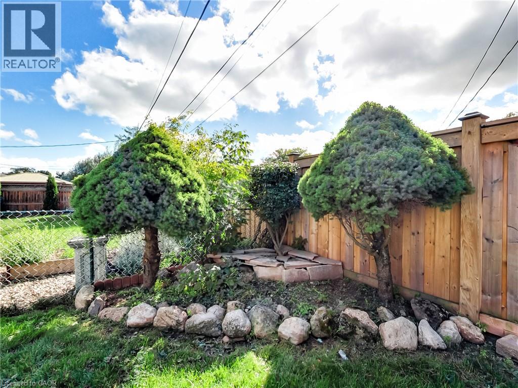 4368 Longmoor Drive, Burlington, Ontario  L7L 1X7 - Photo 38 - 40776317