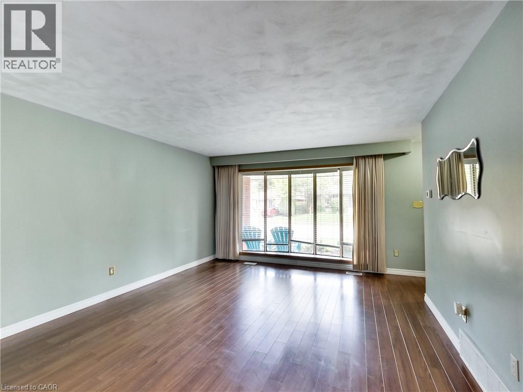 4368 Longmoor Drive, Burlington, Ontario  L7L 1X7 - Photo 17 - 40776317