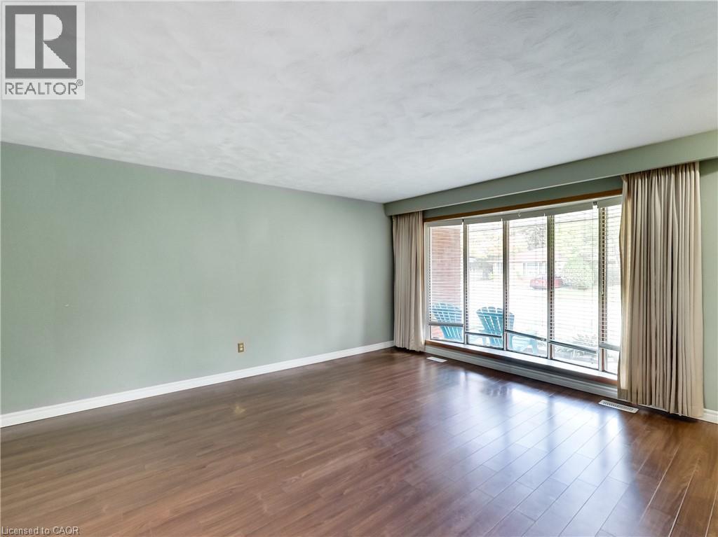 4368 Longmoor Drive, Burlington, Ontario  L7L 1X7 - Photo 18 - 40776317