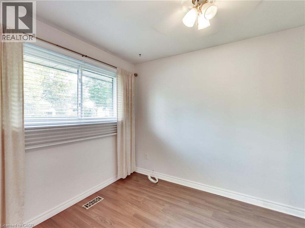 4368 Longmoor Drive, Burlington, Ontario  L7L 1X7 - Photo 6 - 40776317