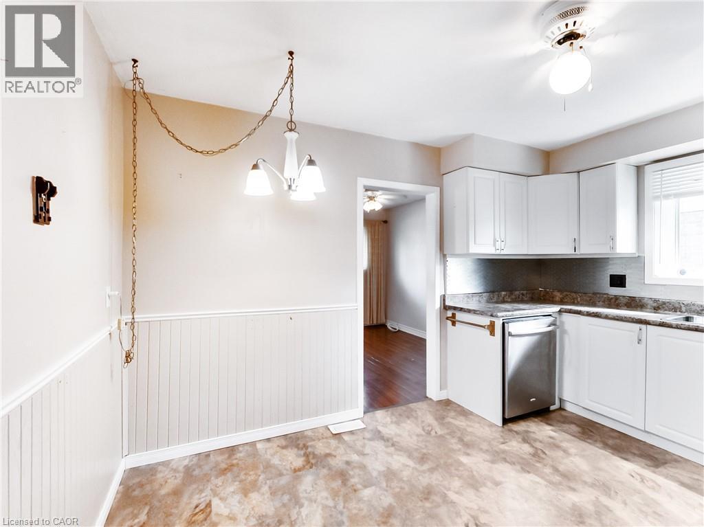 4368 Longmoor Drive, Burlington, Ontario  L7L 1X7 - Photo 13 - 40776317