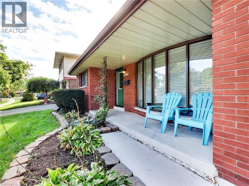 4368 Longmoor Drive, Burlington, Ontario  L7L 1X7 - Photo 4 - 40776317