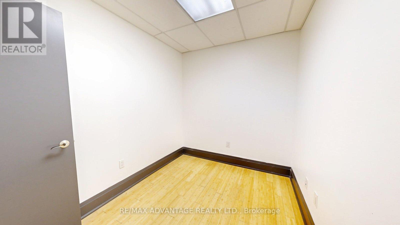 2(A) - 162 Wortley Road, London South, Ontario  N6C 1H2 - Photo 9 - X12444016