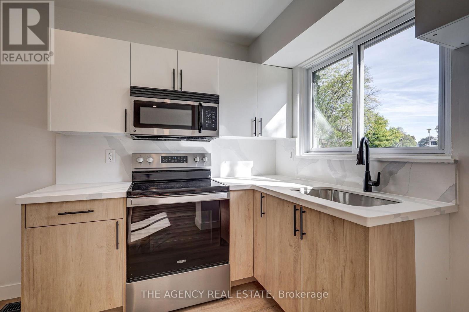 71 - 825 Dundalk Drive, London South, Ontario  N6C 3V6 - Photo 12 - X12444058