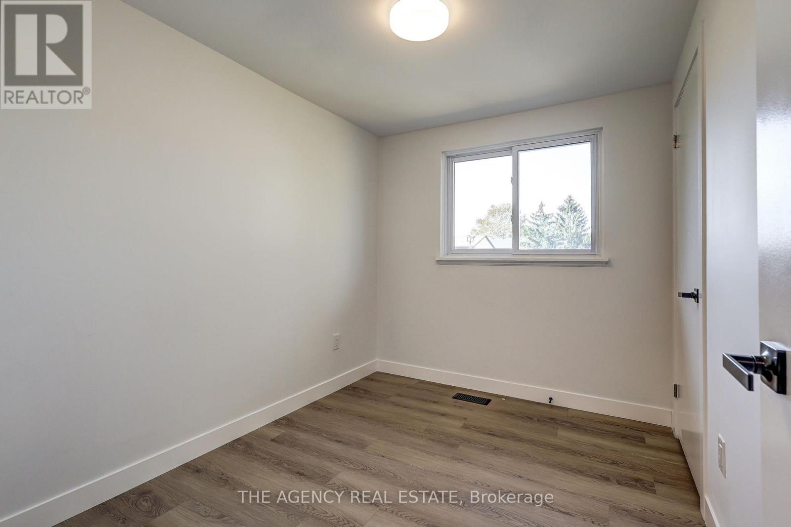 71 - 825 Dundalk Drive, London South, Ontario  N6C 3V6 - Photo 17 - X12444058