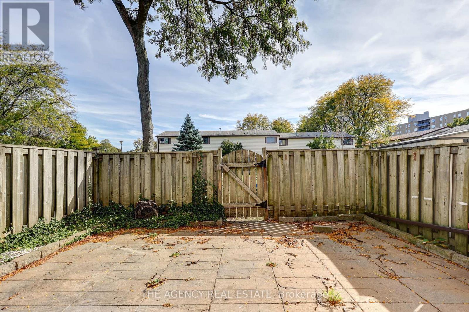 71 - 825 Dundalk Drive, London South, Ontario  N6C 3V6 - Photo 38 - X12444058