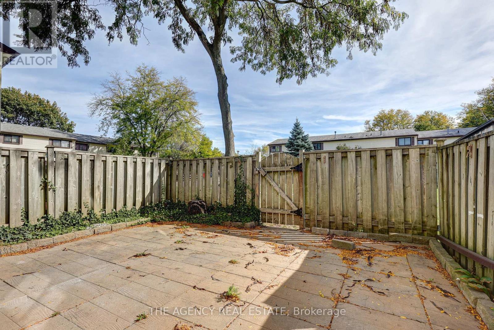 71 - 825 Dundalk Drive, London South, Ontario  N6C 3V6 - Photo 39 - X12444058