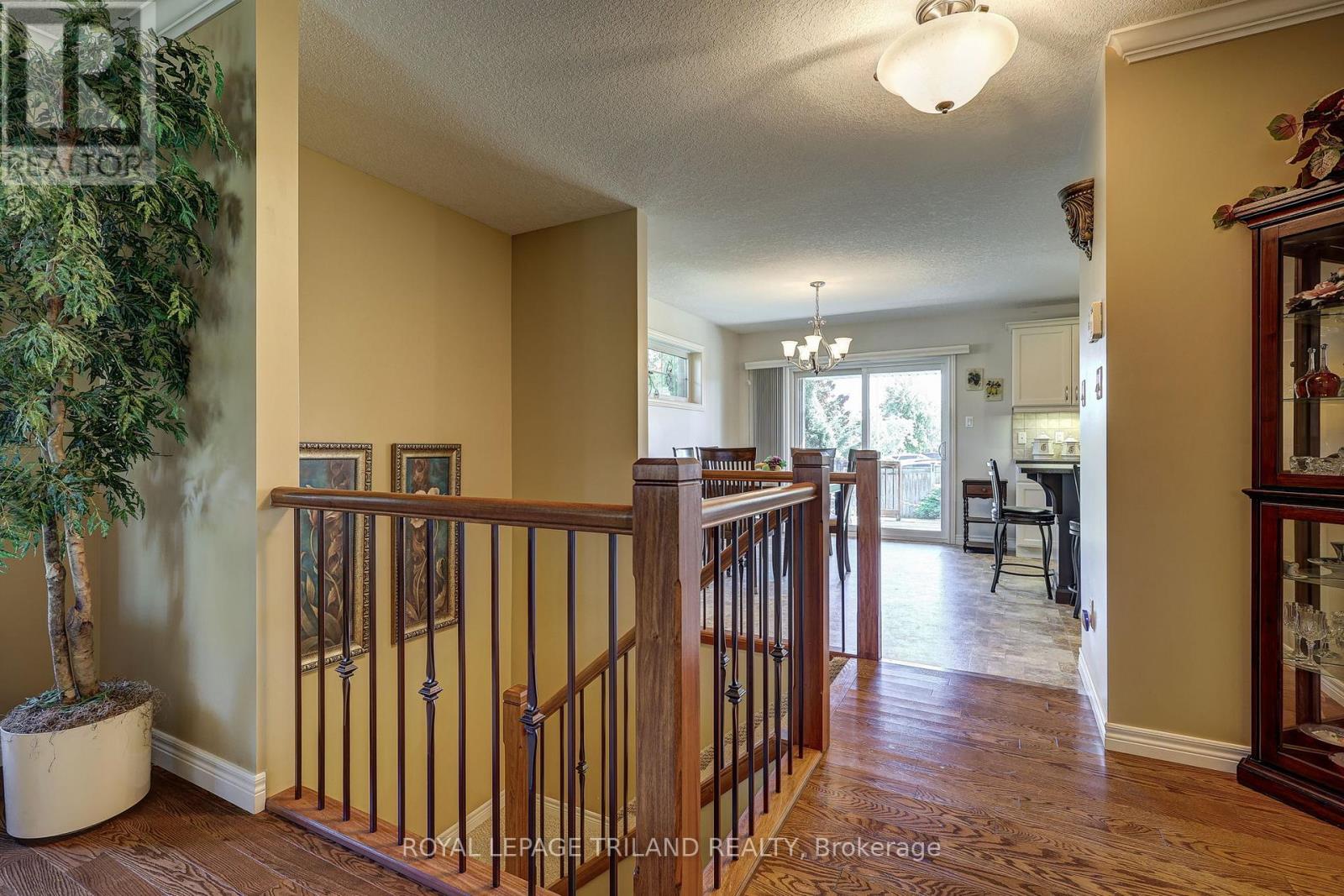68 Shaw Valley Drive, St. Thomas, Ontario  N5R 6K1 - Photo 13 - X12444071