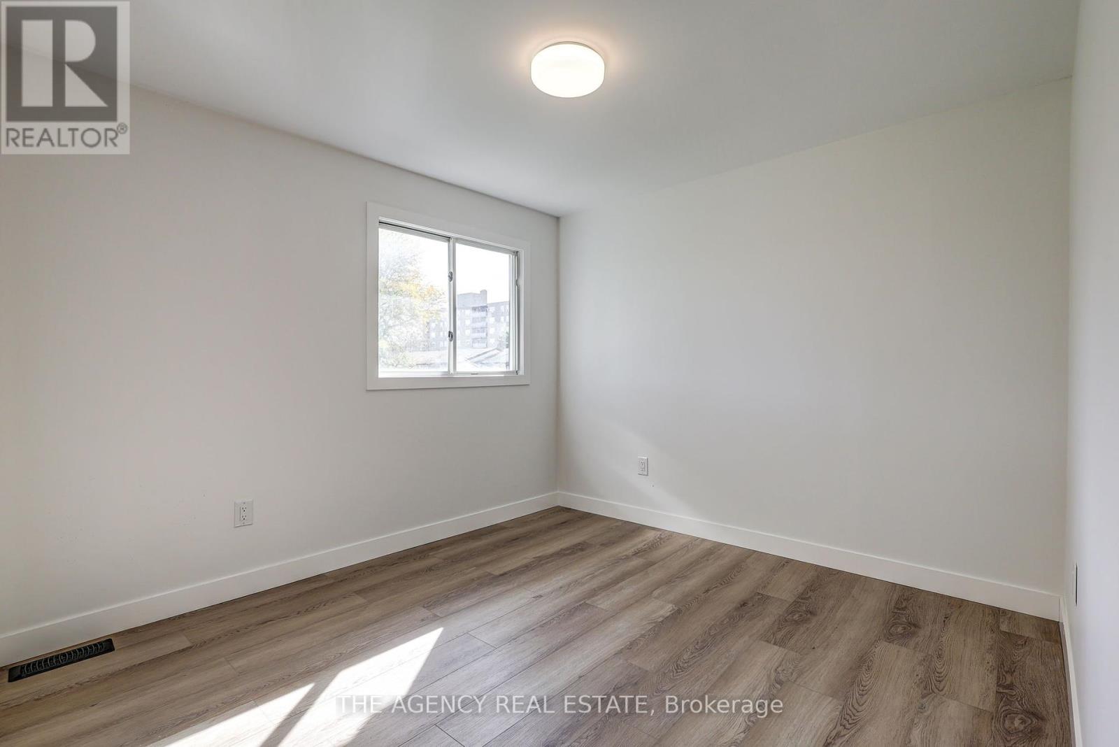 71 - 825 Dundalk Drive, London South, Ontario  N6C 3V6 - Photo 21 - X12444105
