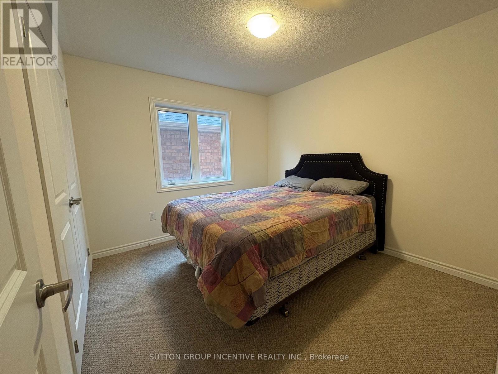 2186 Lozenby Street, Innisfil, Ontario  L9S 0M9 - Photo 22 - N12443926