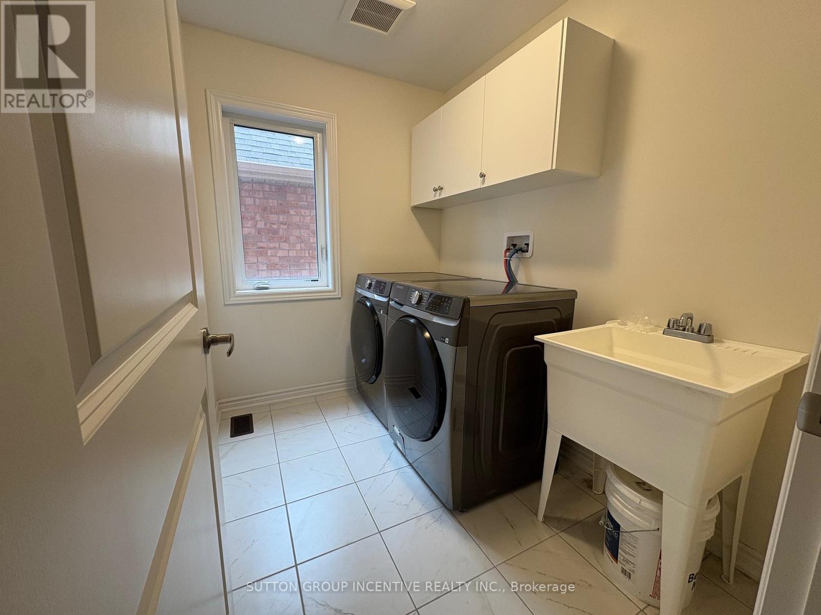 2186 Lozenby Street, Innisfil, Ontario  L9S 0M9 - Photo 24 - N12443926