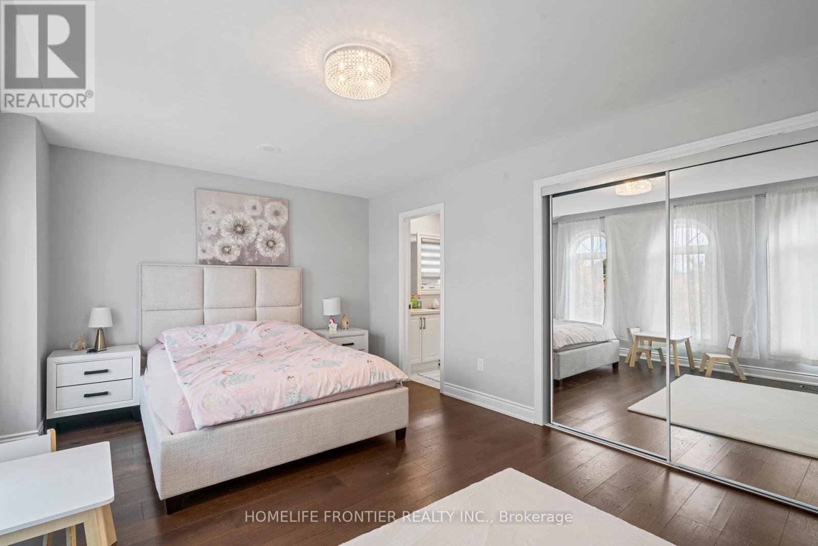 7 Edenbrook Crescent, Richmond Hill, Ontario  L4B 4B5 - Photo 20 - N12443940