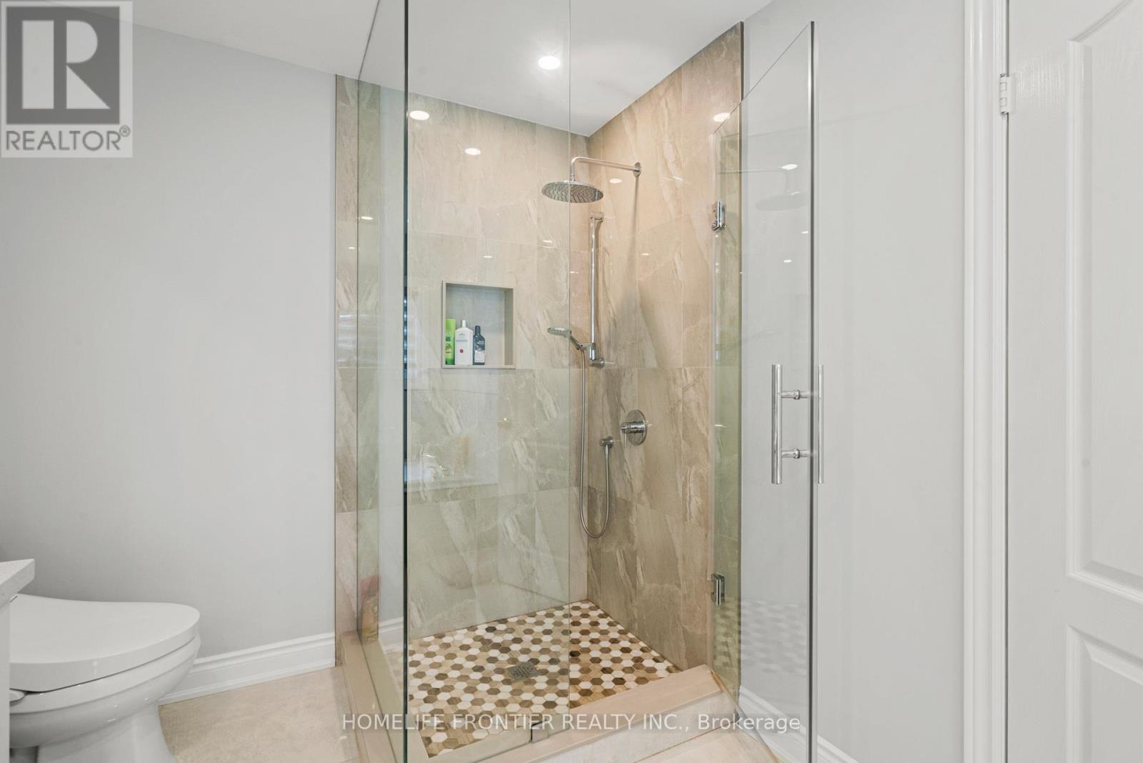 7 Edenbrook Crescent, Richmond Hill, Ontario  L4B 4B5 - Photo 25 - N12443940