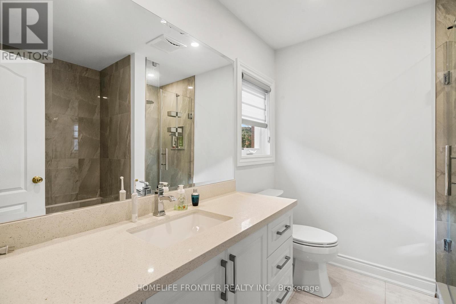 7 Edenbrook Crescent, Richmond Hill, Ontario  L4B 4B5 - Photo 27 - N12443940