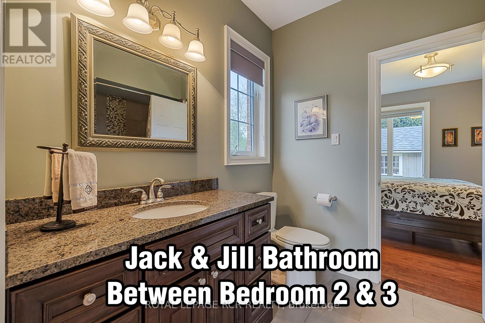 45 Mcmullen Drive, Whitchurch-Stouffville (Ballantrae), Ontario  L4A 3J2 - Photo 23 - N12443959
