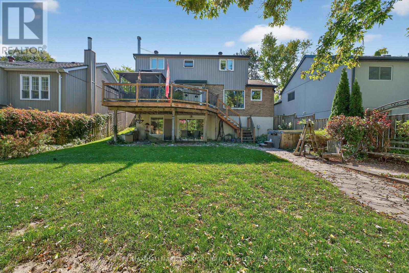 34 Pegg's Crescent, East Gwillimbury (Holland Landing), Ontario  L9N 1B3 - Photo 5 - N12443967