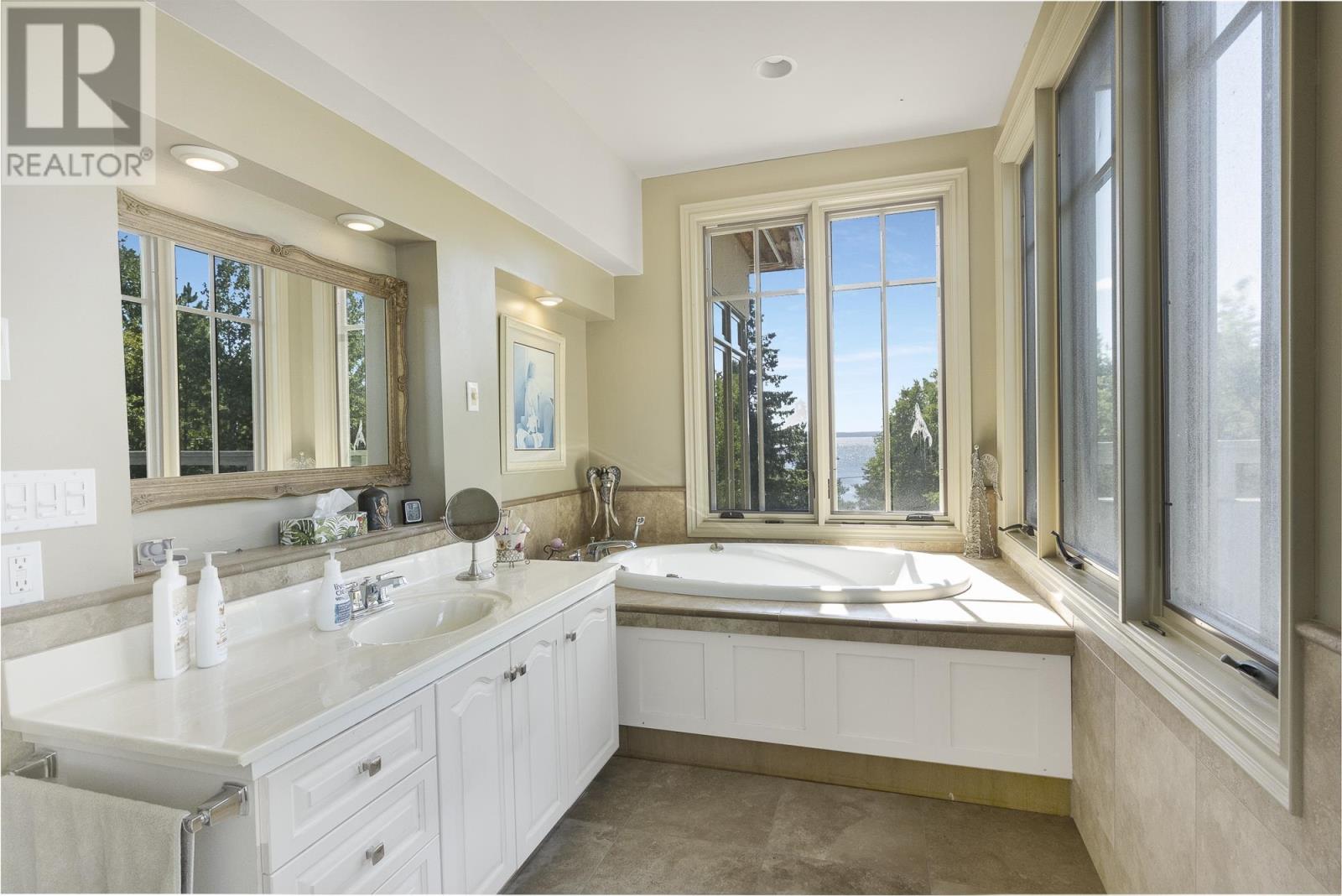 13 Lambert Ln, Shuniah, Ontario  P7A 0T4 - Photo 27 - TB252663