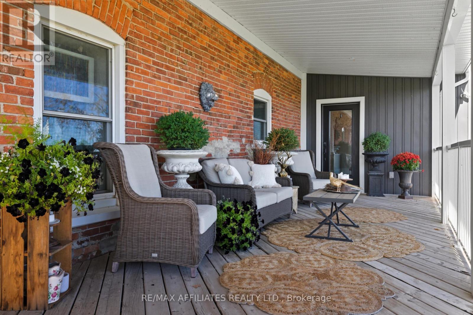 35 County Road #1 Road, Elizabethtown-Kitley, Ontario  K0E 1Y0 - Photo 13 - X12444024
