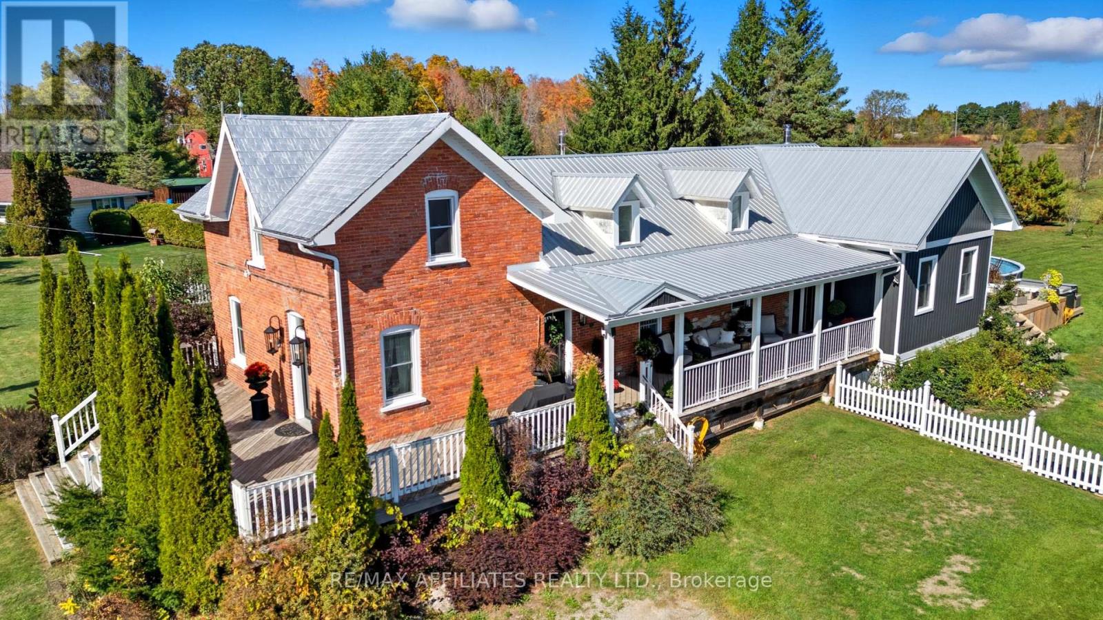 35 County Road #1 Road, Elizabethtown-Kitley, Ontario  K0E 1Y0 - Photo 2 - X12444024