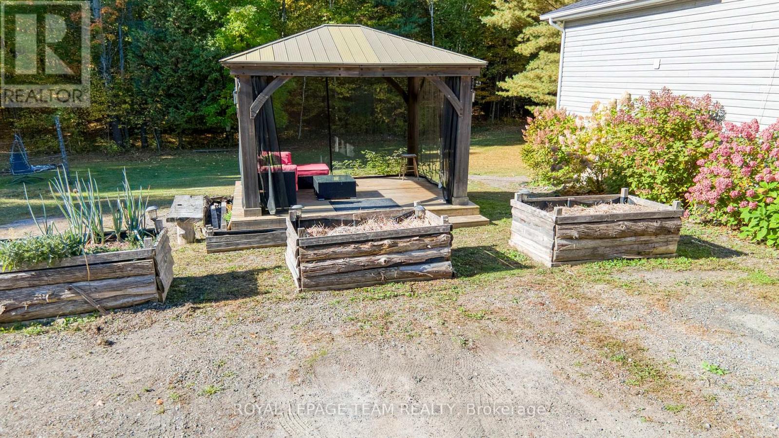 2819 Lanark 8c Concession, Lanark Highlands, Ontario  K0A 1P0 - Photo 16 - X12444025