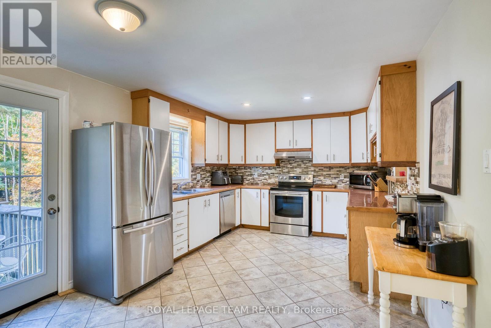 2819 Lanark 8c Concession, Lanark Highlands, Ontario  K0A 1P0 - Photo 22 - X12444025