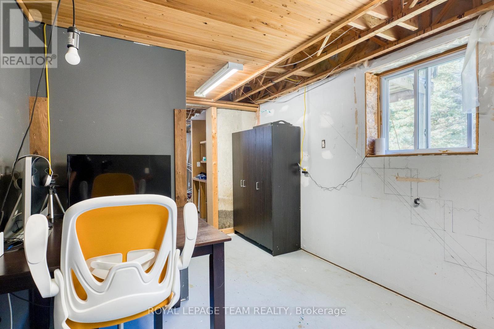 2819 Lanark 8c Concession, Lanark Highlands, Ontario  K0A 1P0 - Photo 46 - X12444025