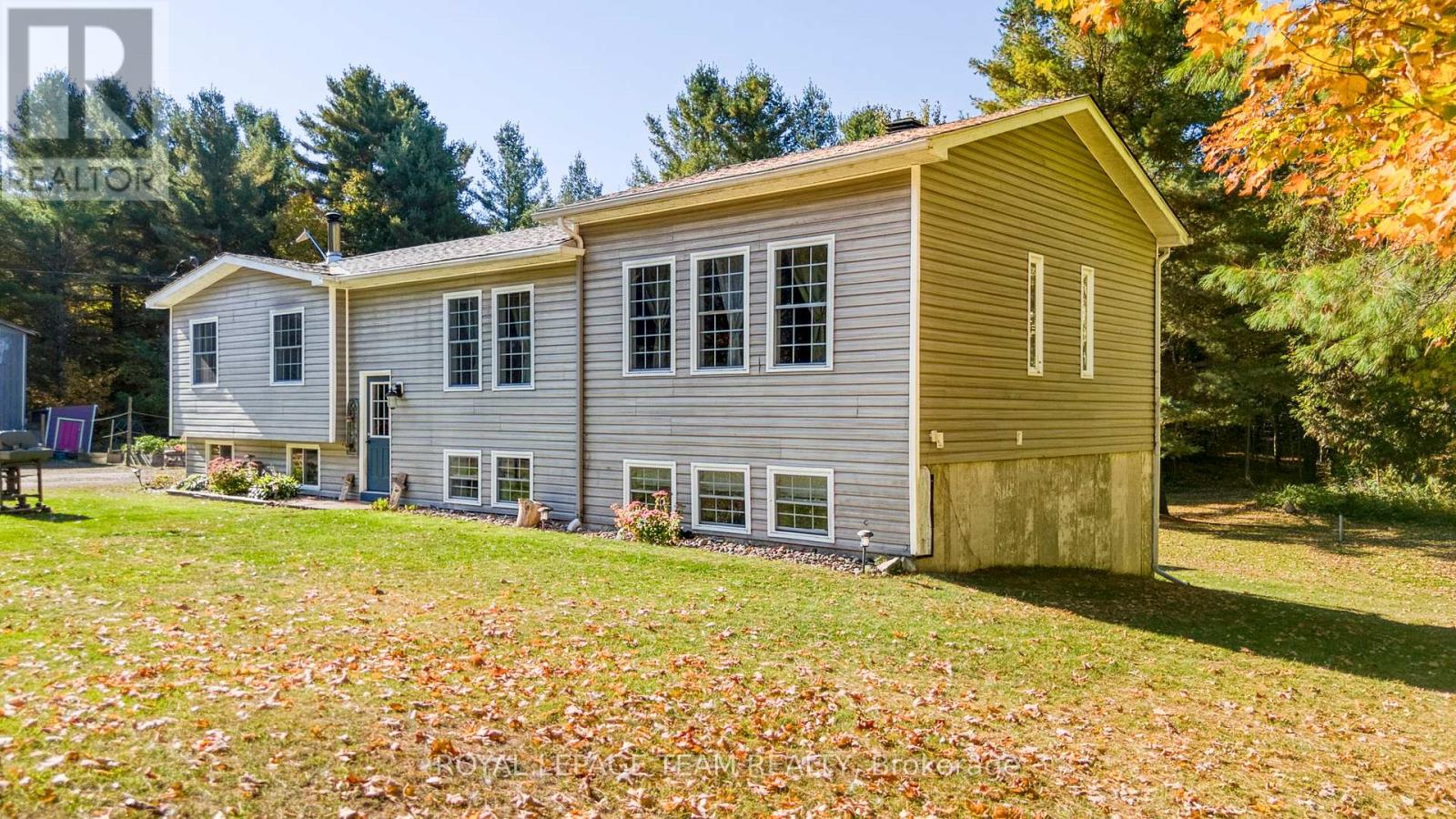 2819 Lanark 8c Concession, Lanark Highlands, Ontario  K0A 1P0 - Photo 6 - X12444025