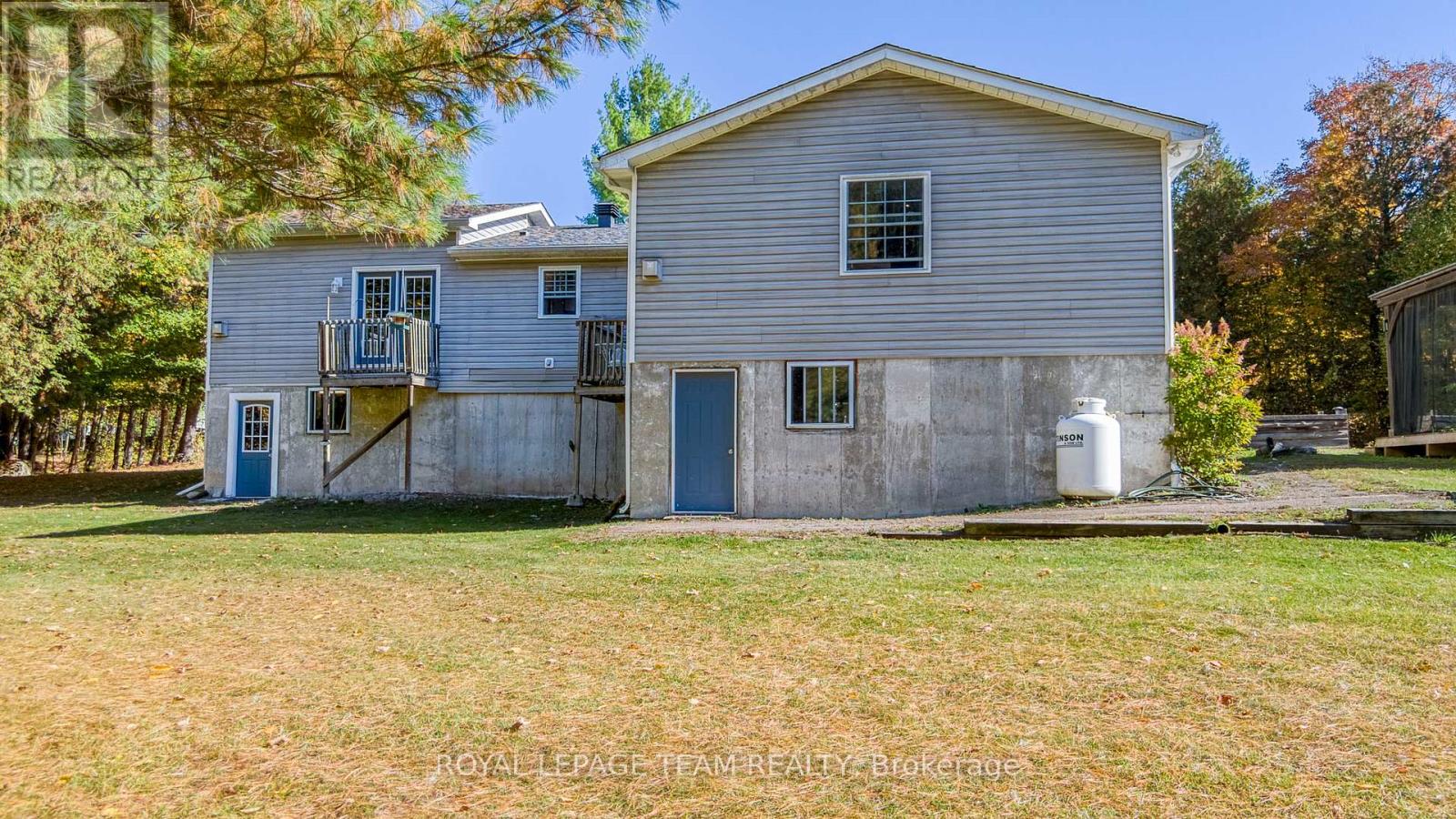 2819 Lanark 8c Concession, Lanark Highlands, Ontario  K0A 1P0 - Photo 7 - X12444025