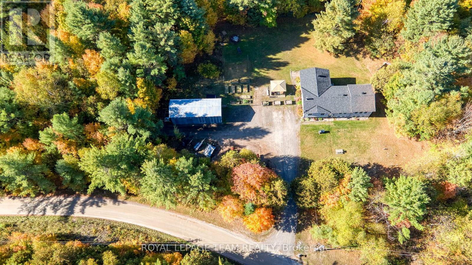2819 Lanark 8c Concession, Lanark Highlands, Ontario  K0A 1P0 - Photo 9 - X12444025