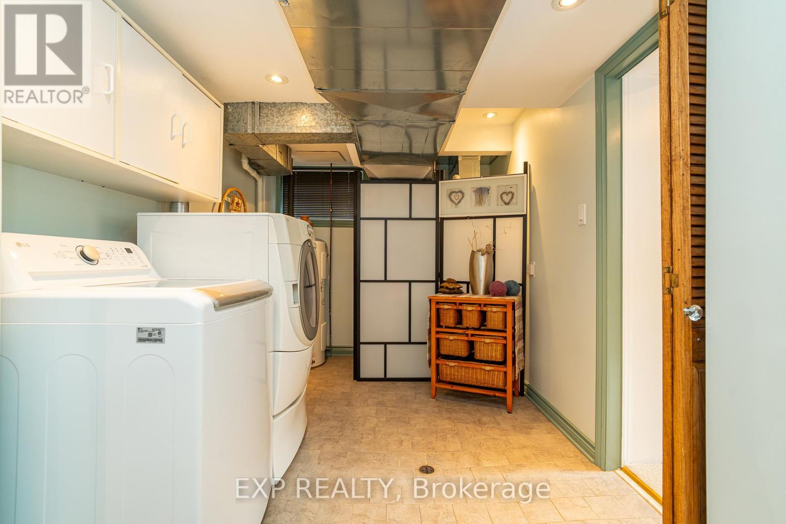 1828 Lorraine Avenue, Ottawa, Ontario  K1H 6Z8 - Photo 38 - X12444031