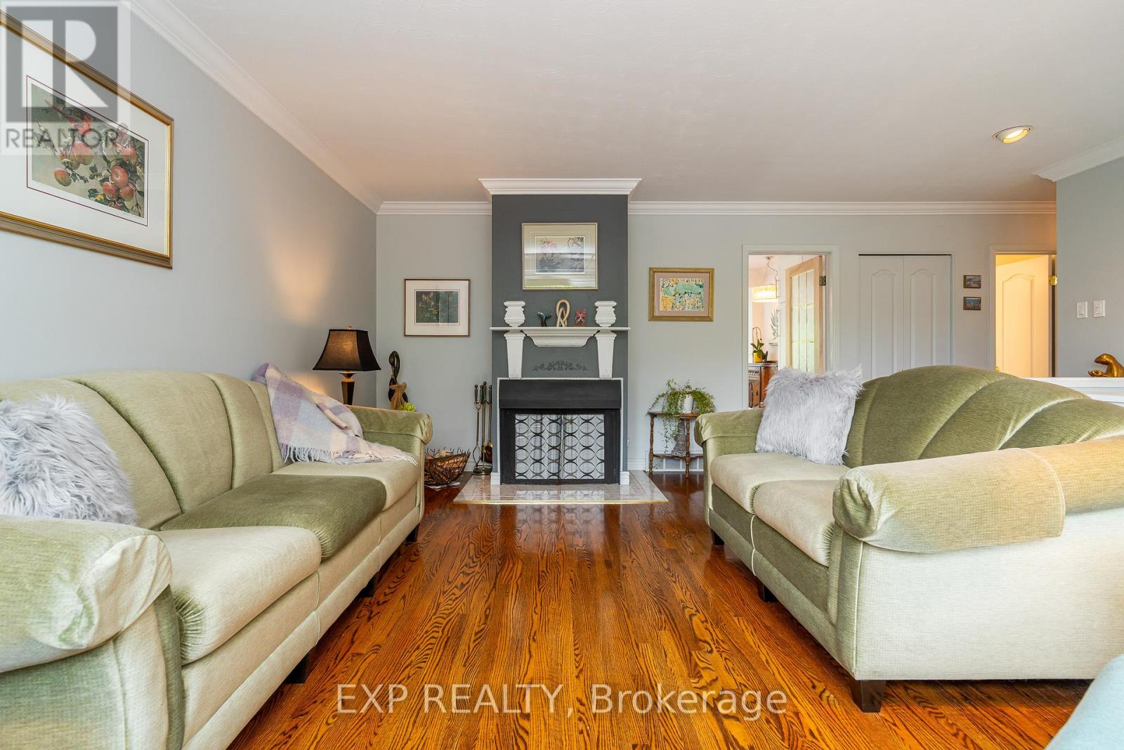 1828 Lorraine Avenue, Ottawa, Ontario  K1H 6Z8 - Photo 7 - X12444031
