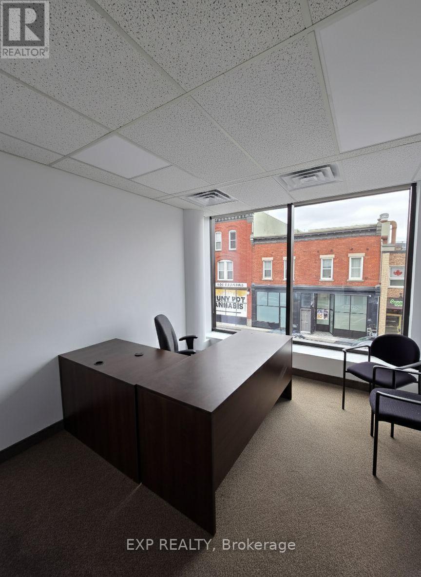 291 Dalhousie Street Ne, Ottawa, Ontario  K1N 7E5 - Photo 4 - X12444052