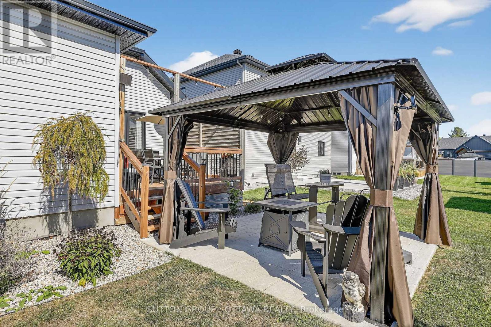 1148 Avignon Street, Russell, Ontario  K0A 1W0 - Photo 41 - X12444064