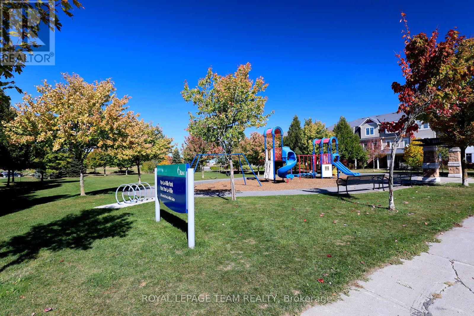 277 Aquilo Crescent, Ottawa, Ontario  K2S 0L9 - Photo 38 - X12444074
