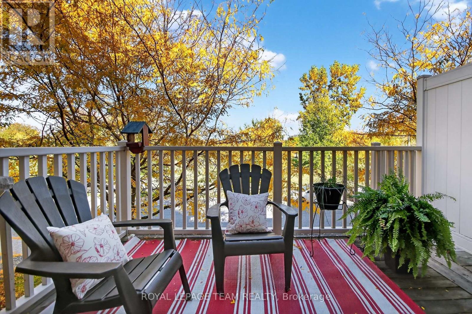 277 Aquilo Crescent, Ottawa, Ontario  K2S 0L9 - Photo 5 - X12444074