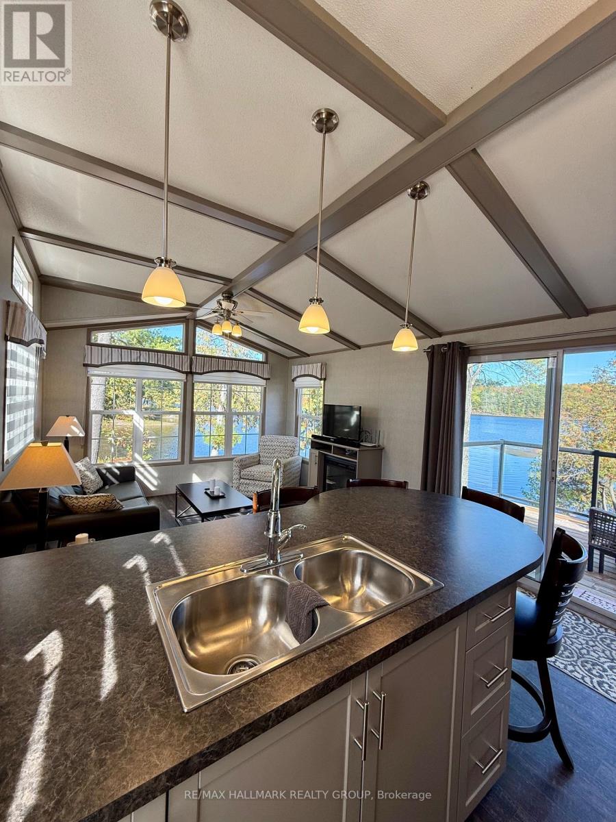 16 - 92 Bingham Drive, Horton, Ontario  K7V 3Z8 - Photo 8 - X12444129