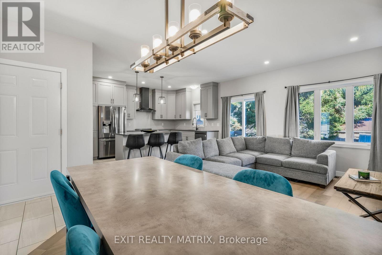 16 Livya Street, The Nation, Ontario  K0A 2M0 - Photo 7 - X12444144