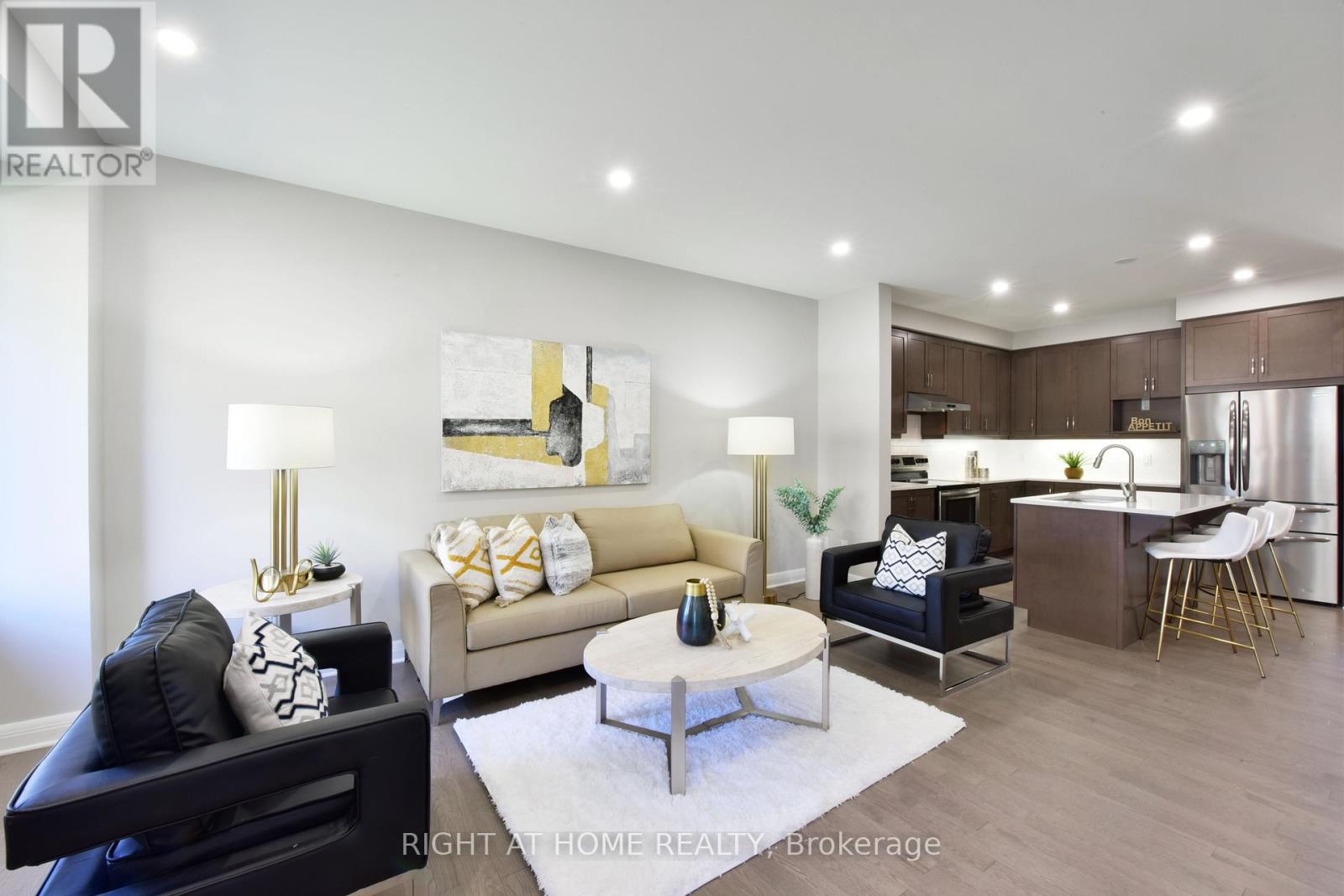 117 Escarpment Crescent, Ottawa, Ontario  K2T 0L8 - Photo 14 - X12444150