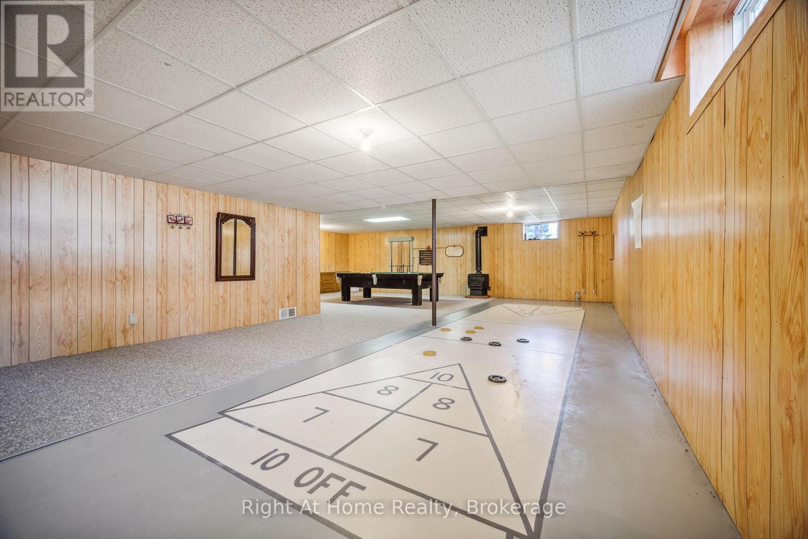 664 Maple Street, Huron East, Ontario  N0G 1H0 - Photo 36 - X12444159