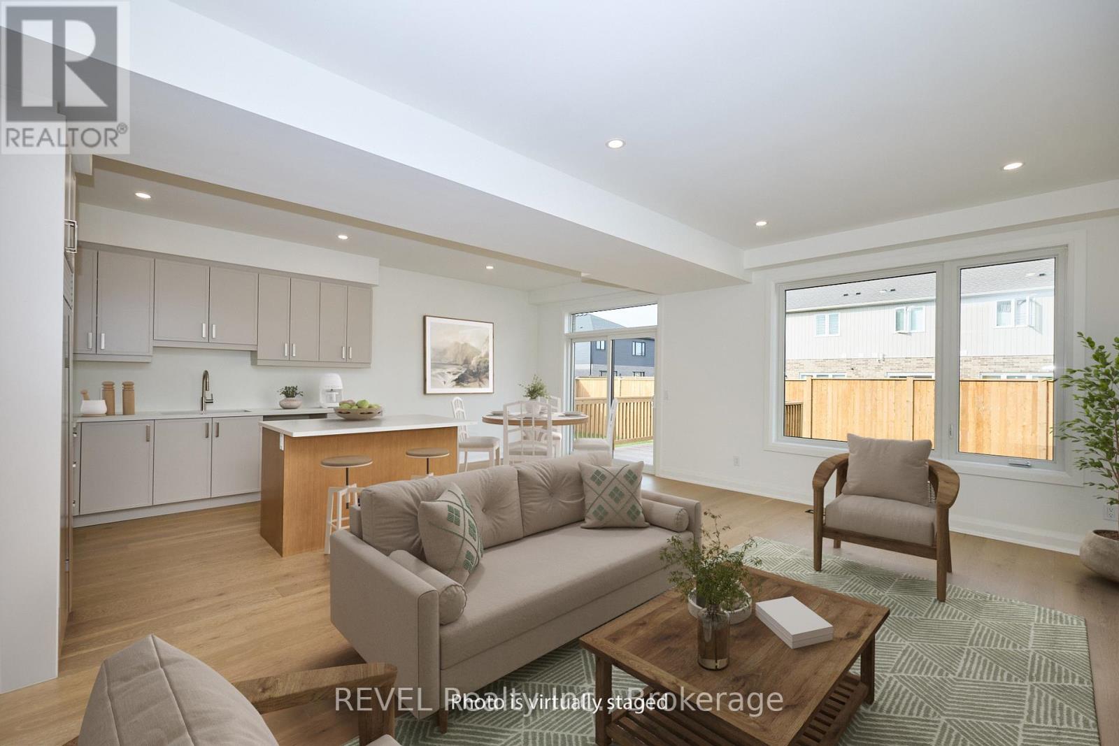7445 Matteo Drive, Niagara Falls (Brown), Ontario  L2H 3T3 - Photo 12 - X12444001