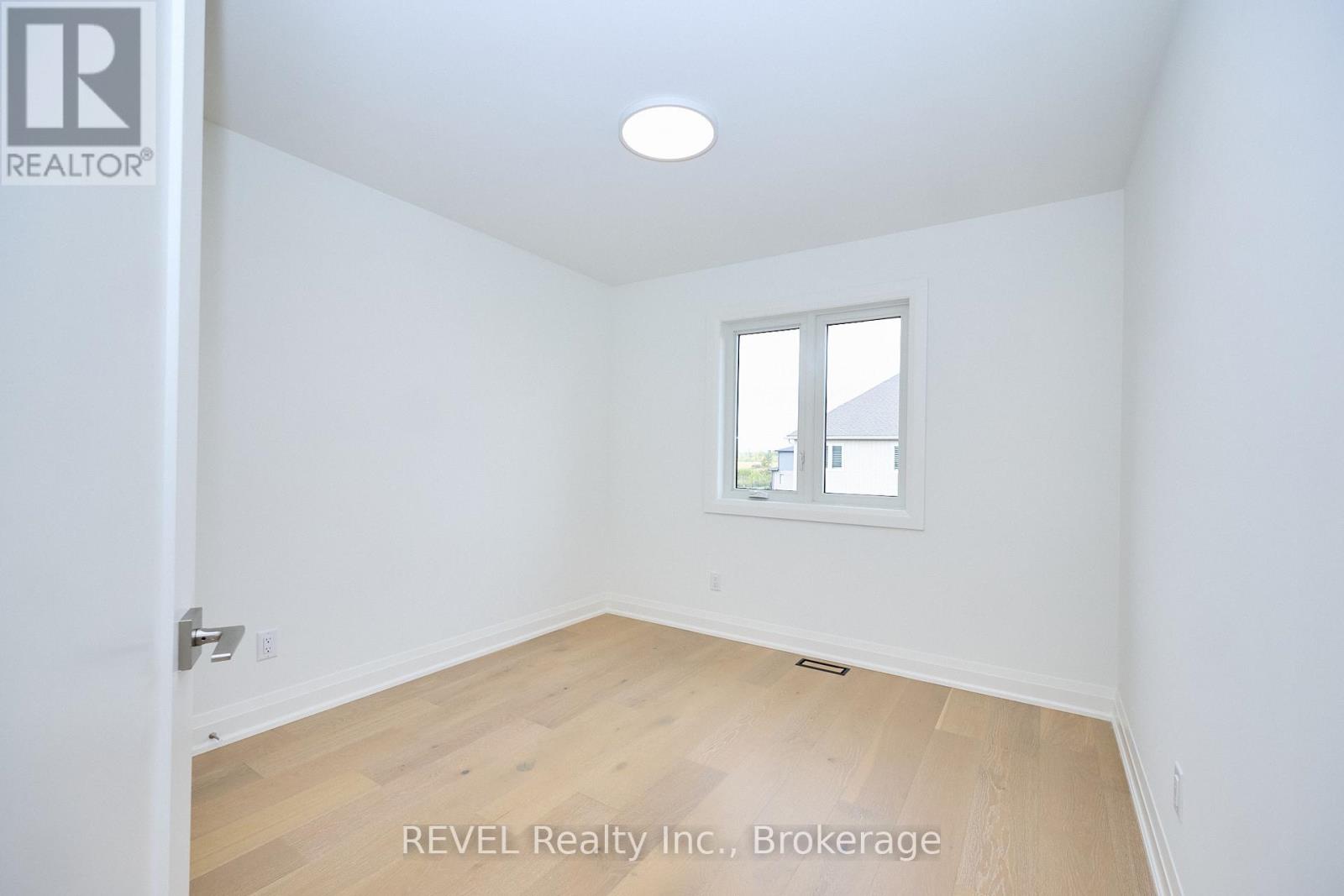 7445 Matteo Drive, Niagara Falls (Brown), Ontario  L2H 3T3 - Photo 20 - X12444001