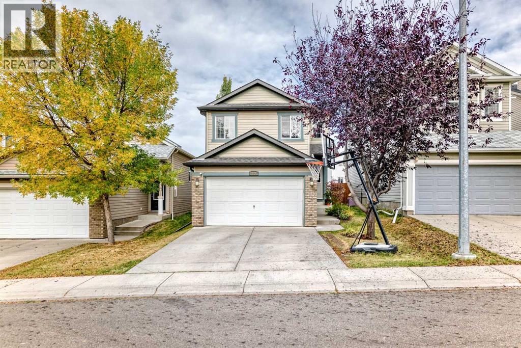 127 Covepark Green Ne, Calgary, Alberta  T3K 6L2 - Photo 2 - A2258257