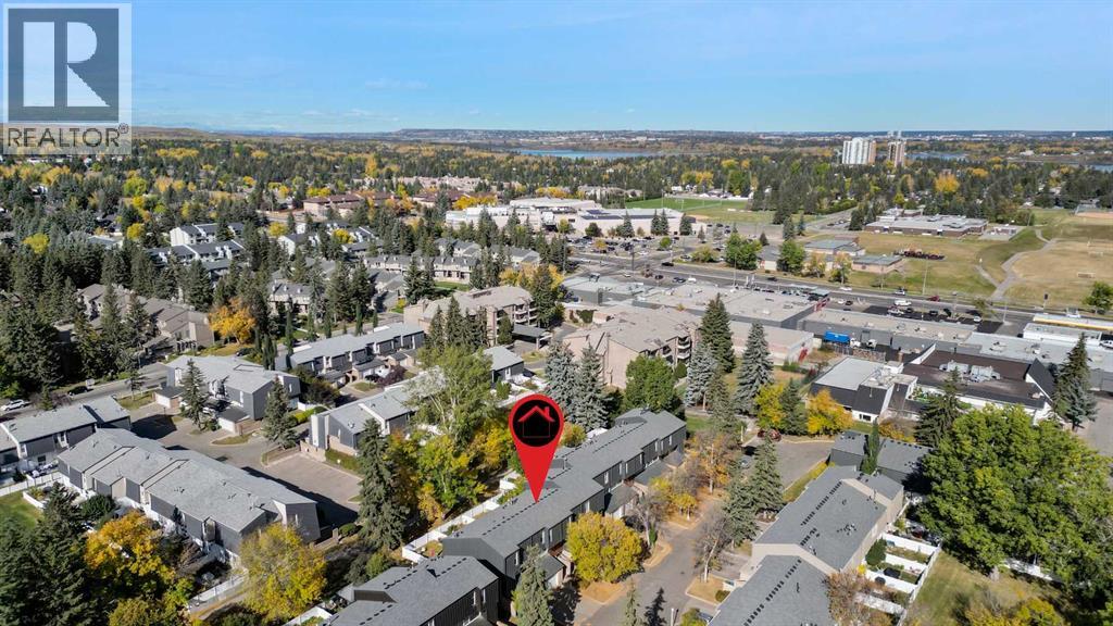 26 Brae Glen Court Sw, Calgary, Alberta  T2W 1B6 - Photo 38 - A2260758