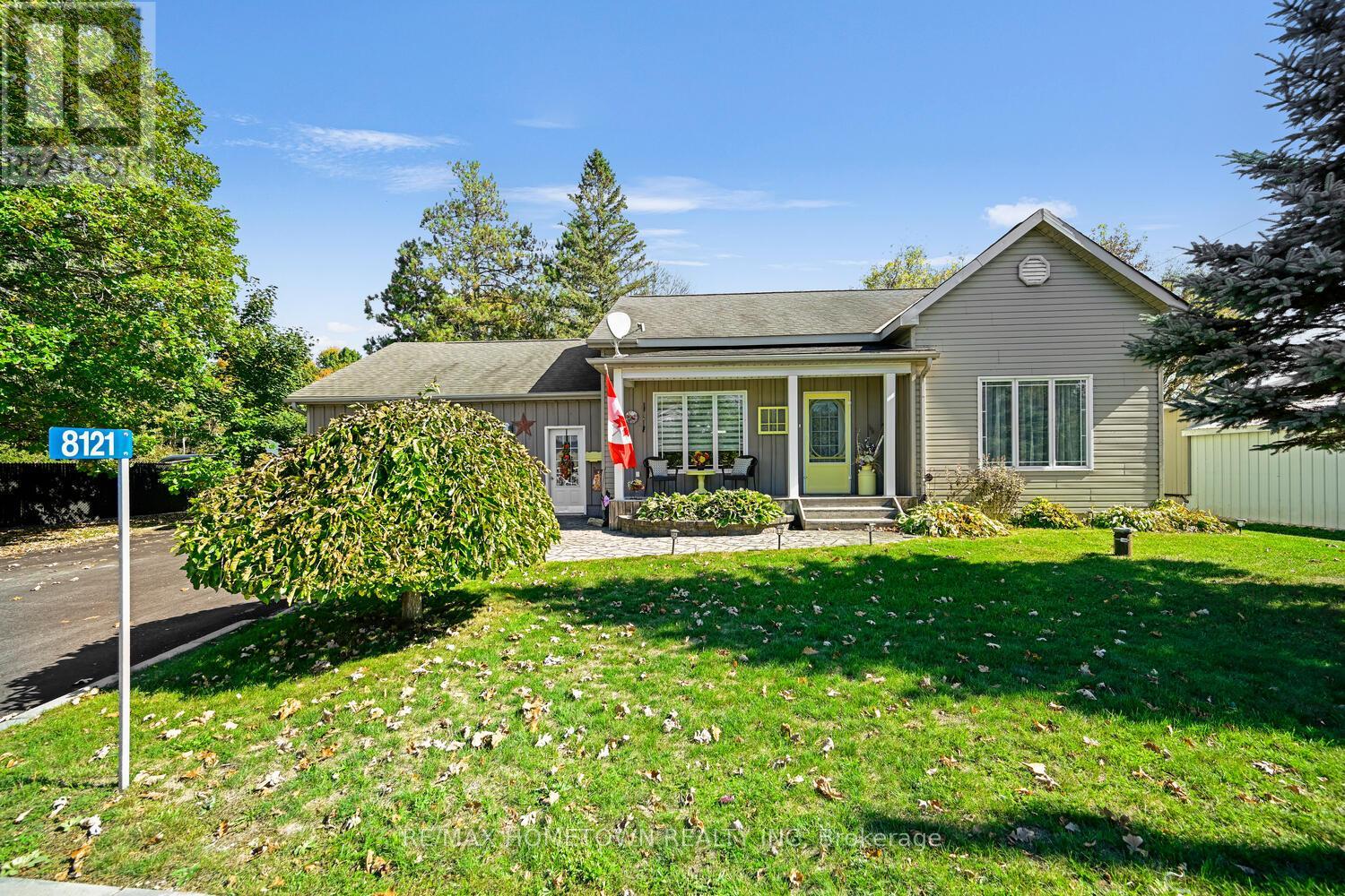 8121 Main Street, Augusta, Ontario  K0G 1R0 - Photo 1 - X12444007
