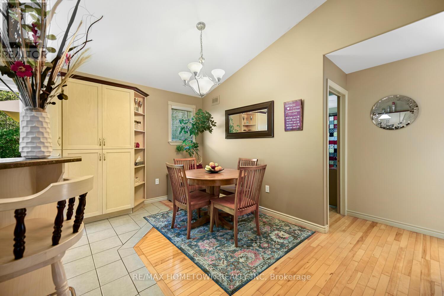 8121 Main Street, Augusta, Ontario  K0G 1R0 - Photo 13 - X12444007