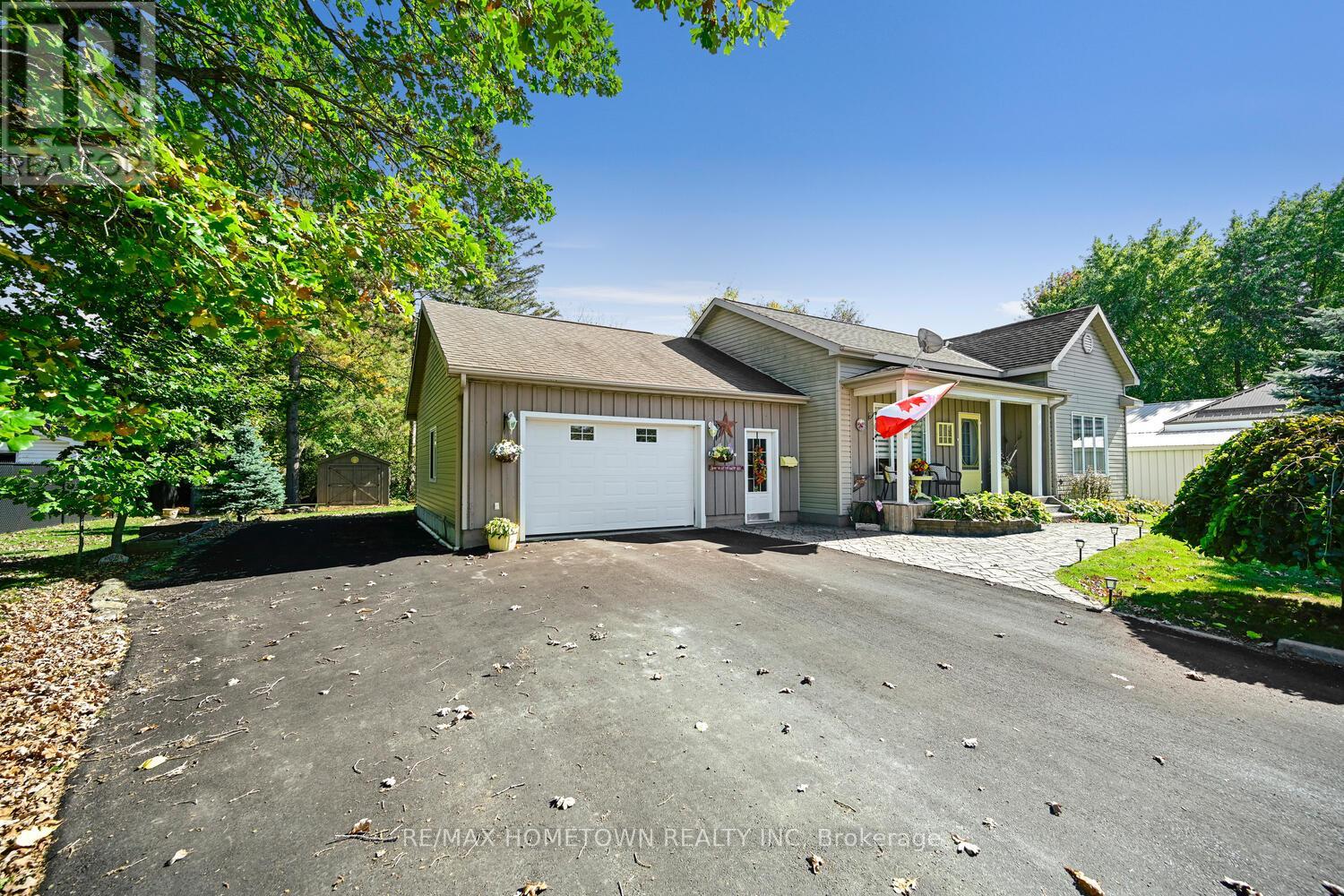 8121 Main Street, Augusta, Ontario  K0G 1R0 - Photo 3 - X12444007